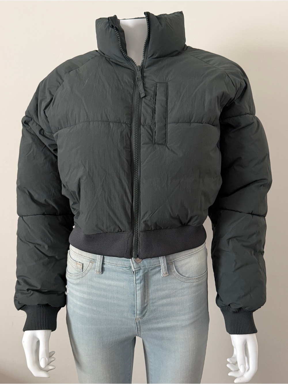 Old Navy Black Oversized Cropped Puffer Jacket